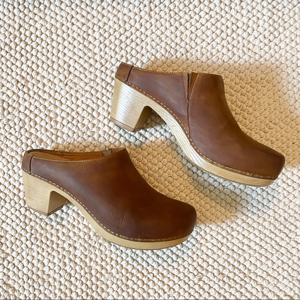 Dansko Abbie 40